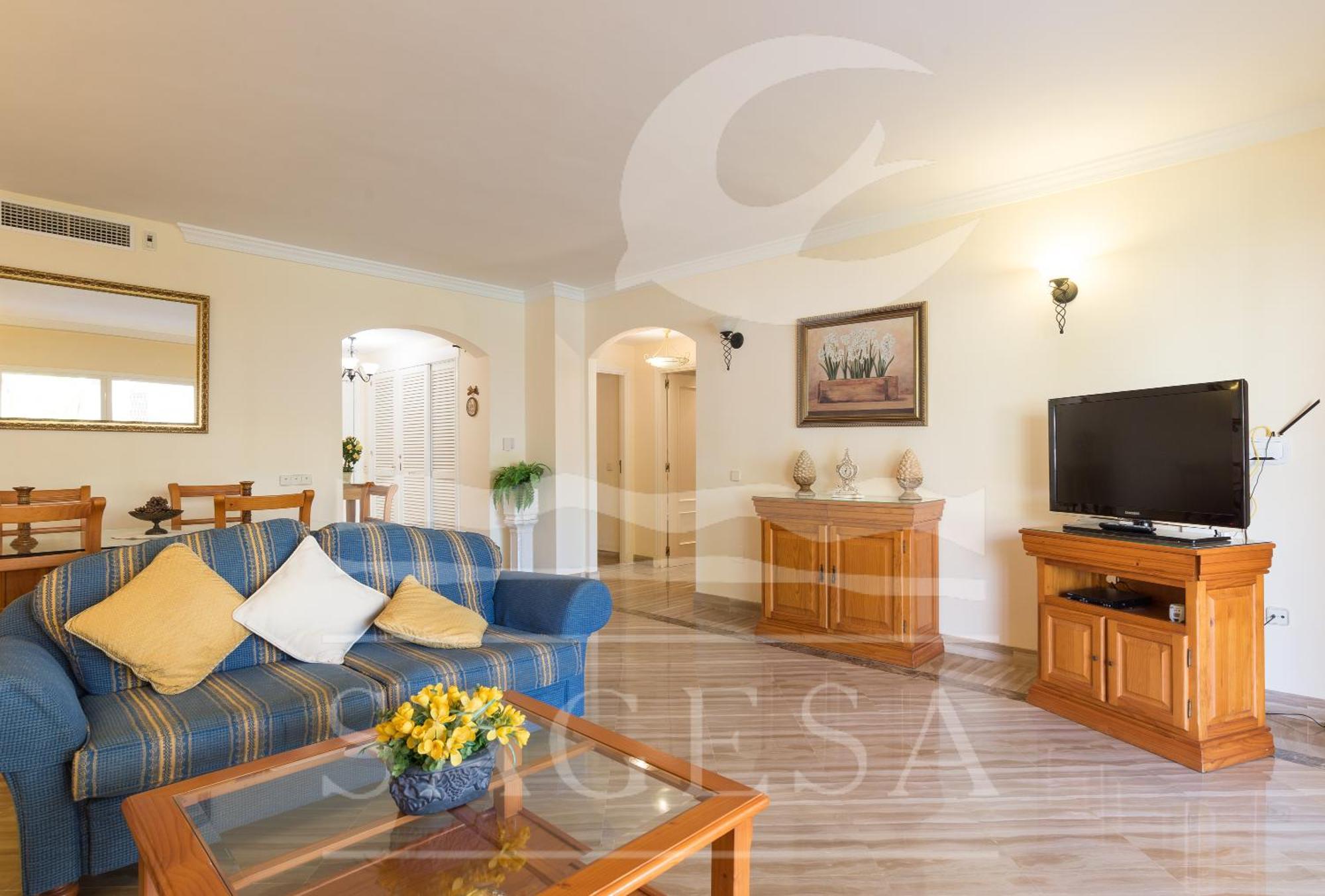 Hacienda Playa Apartahotel Marbella